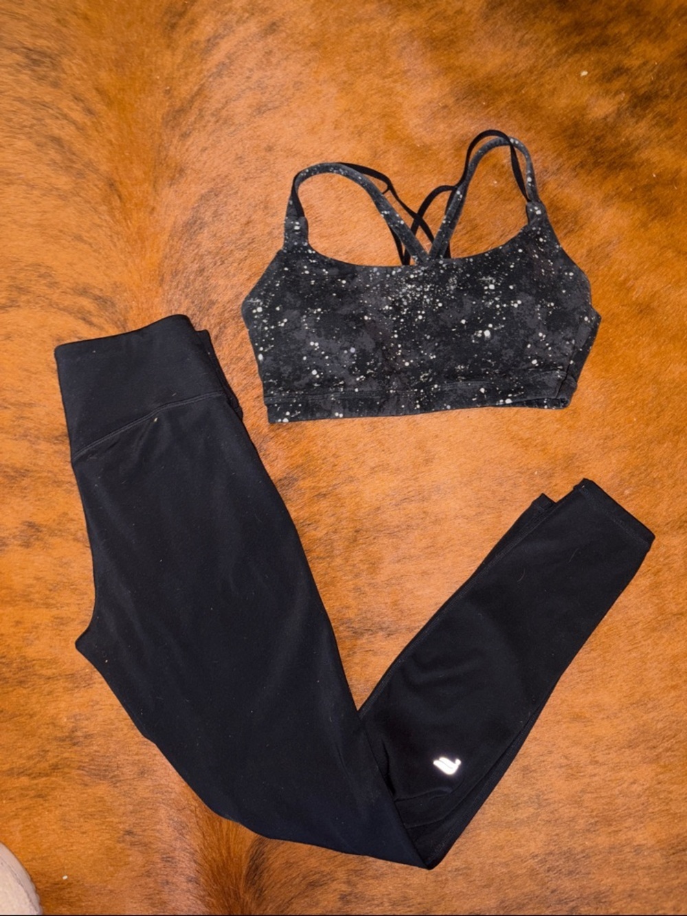 Fabletics Black Speckled Sports Bra and Black Leggings Set